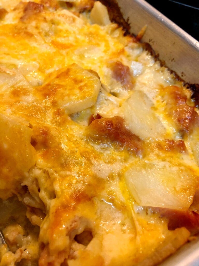 Cheesy Potato and Ham Bake