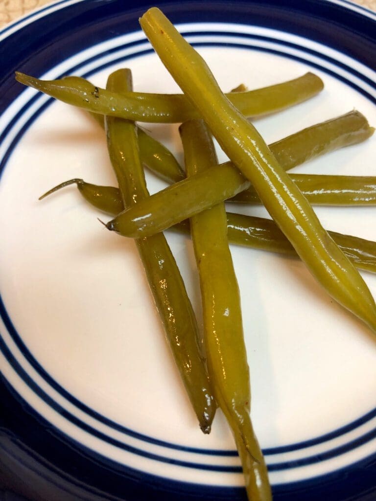 Delicious Crisp Pickled Green Beans