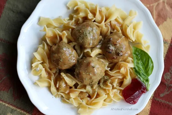 Tastes-Like-Thanksgiving-Meatballs-recipe