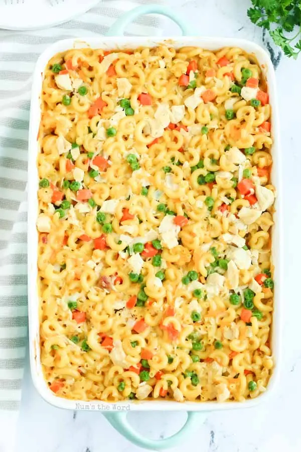 Chicken-Noodle-Casserole