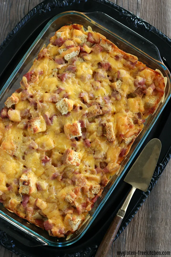 Gluten-free-Ham-and-Cheese-Breakfast-Casserole