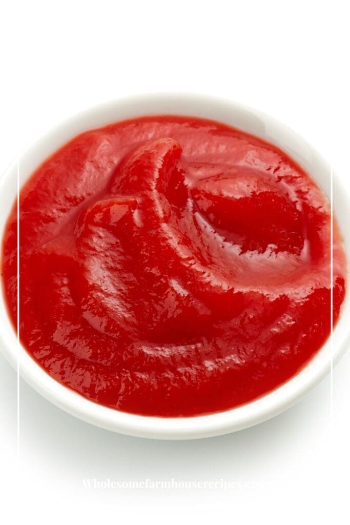 Bowl of ketchup