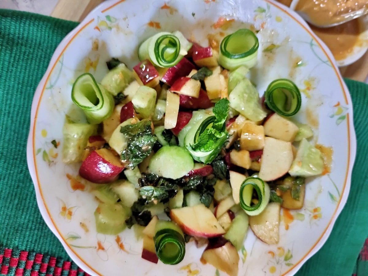 Apple Cucumber Mint Salad