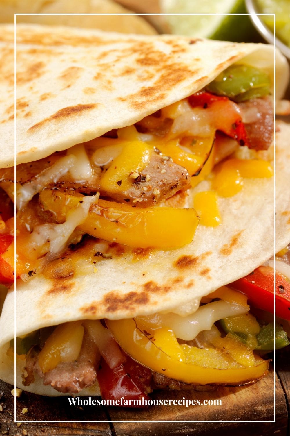 Delicious Chicken Fajita Crunchwrap