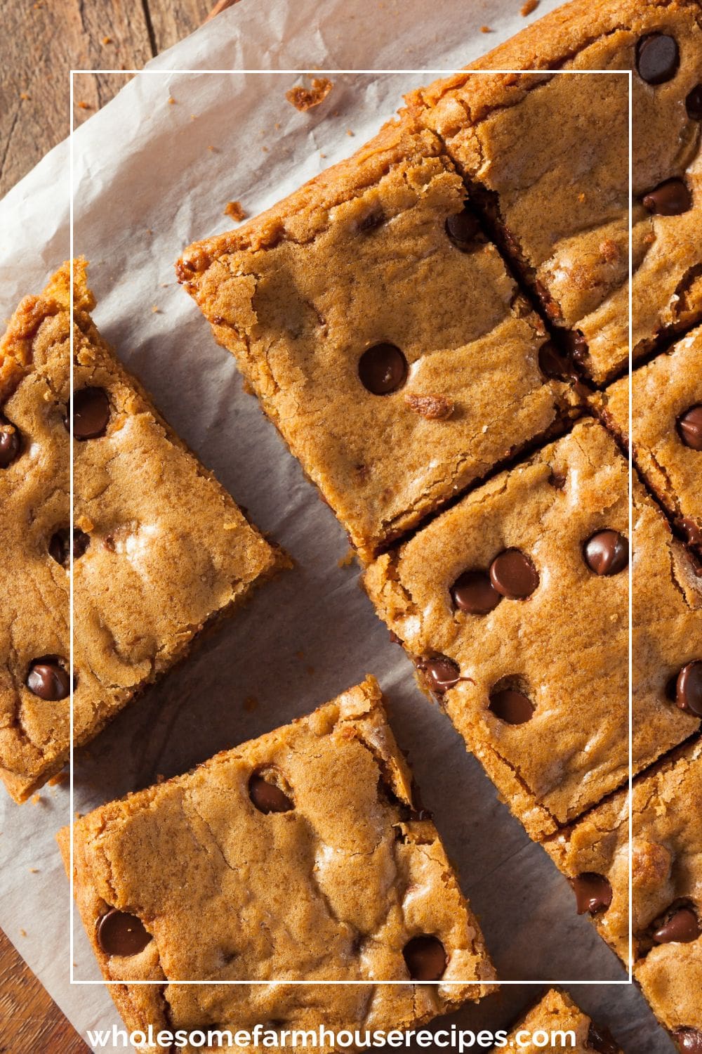 Squares of chocolate chip cookie brownie bars