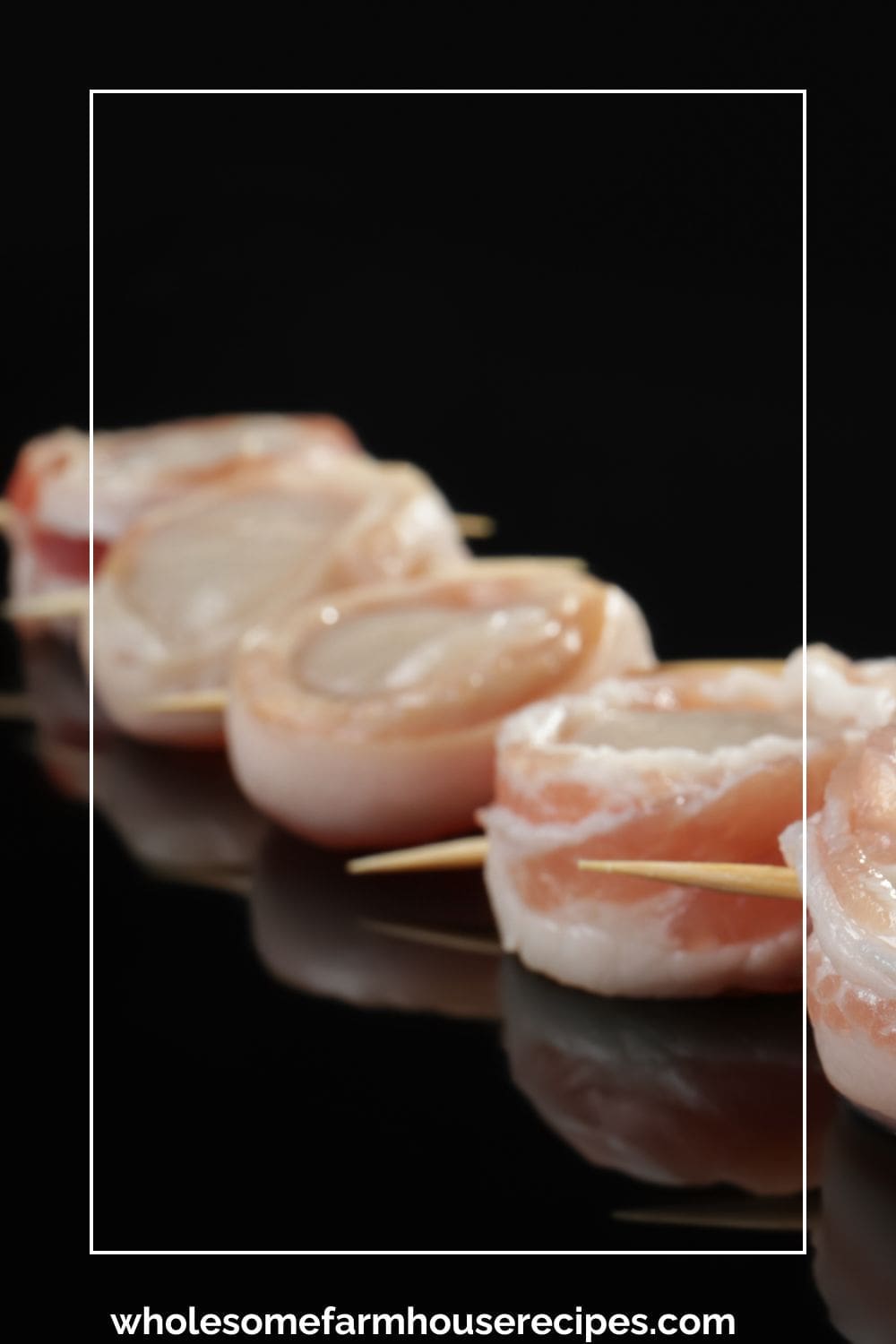 Fresh Scallops Wrapped in Bacon