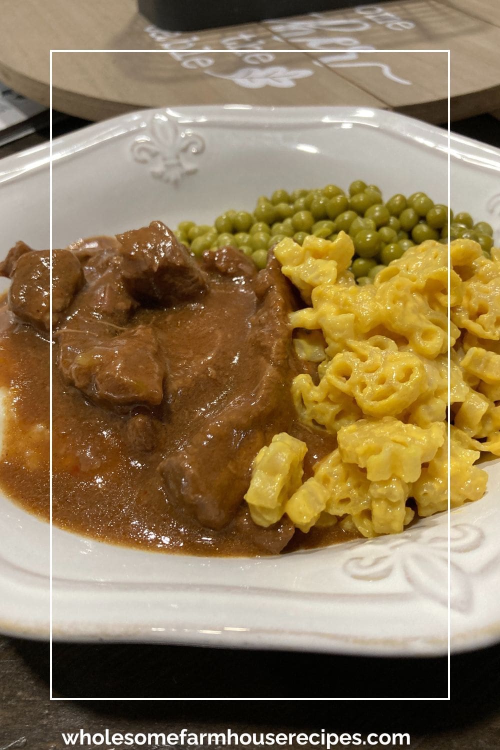 Beef and Gravy with Sides