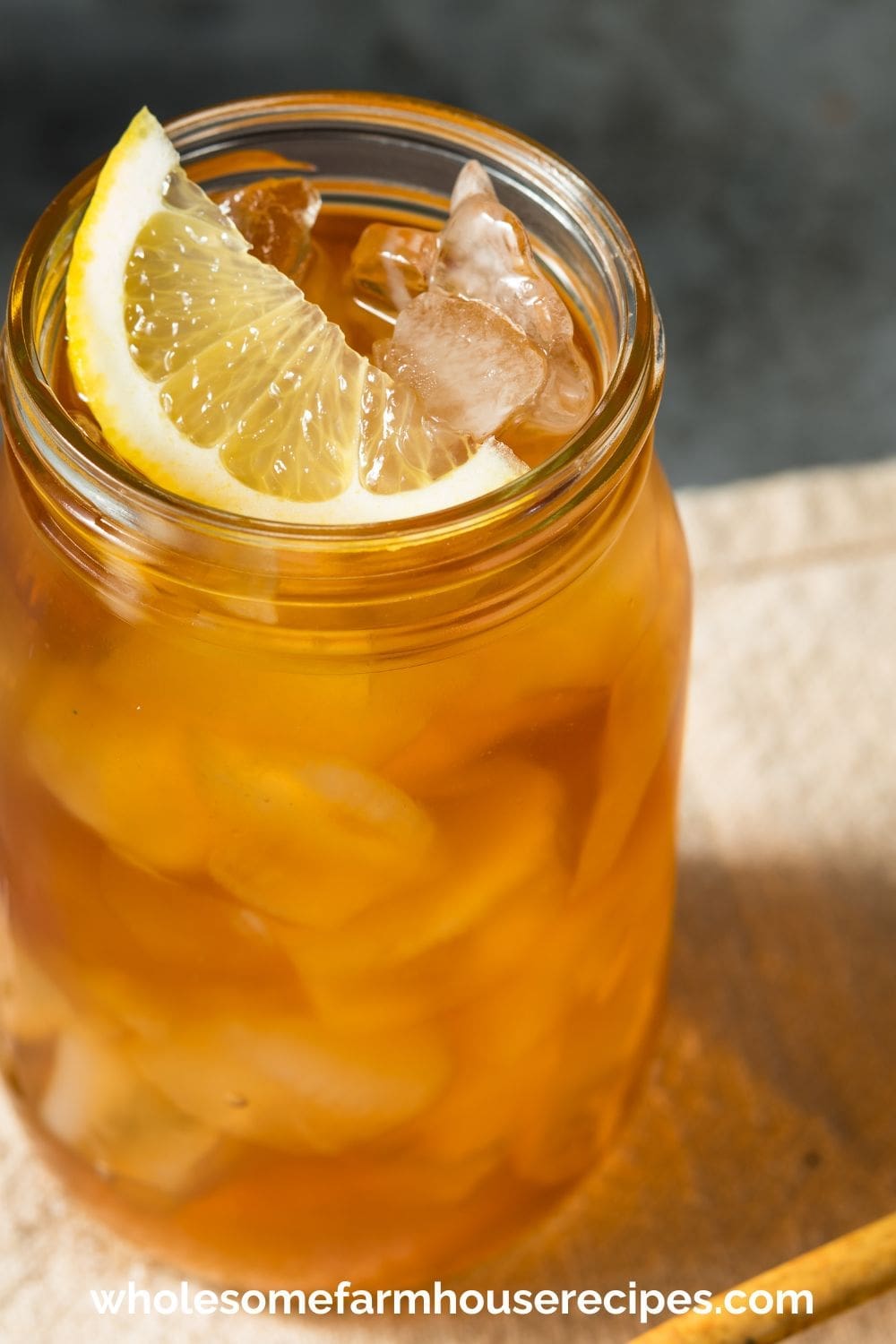 Iced Tea with Lemon