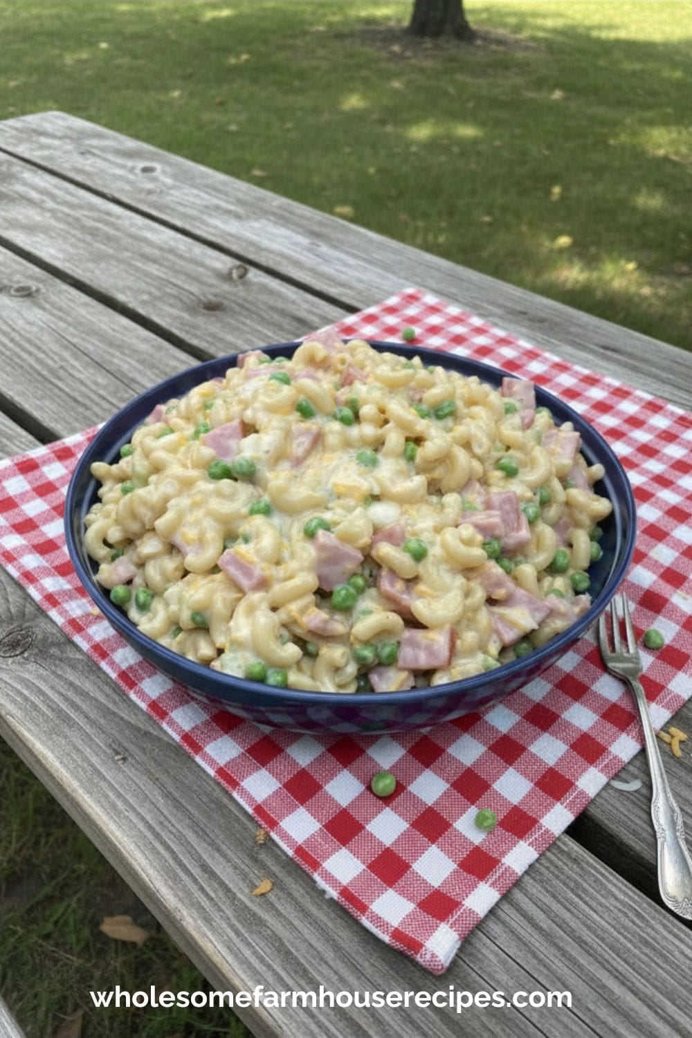 Creamy Macaroni Salad for Summer